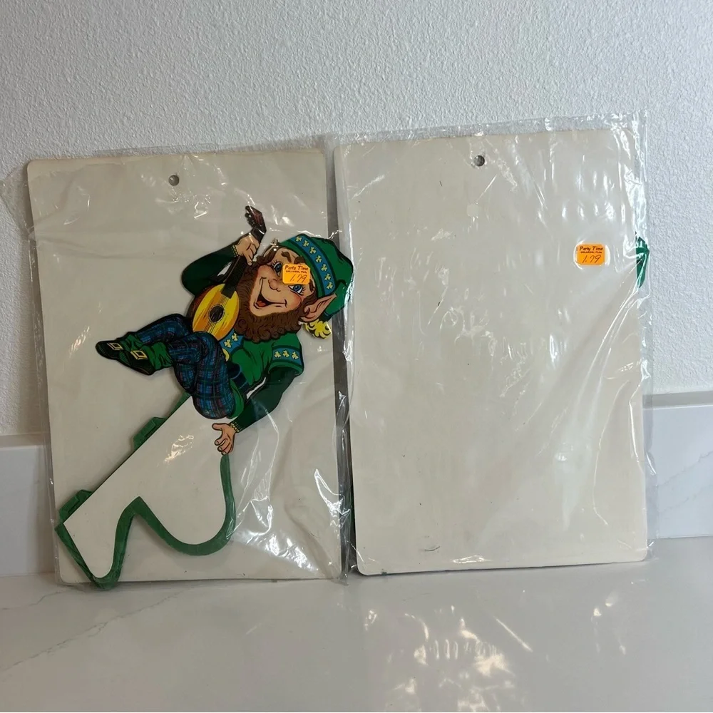 Vintage Leprechaun Party Decorations